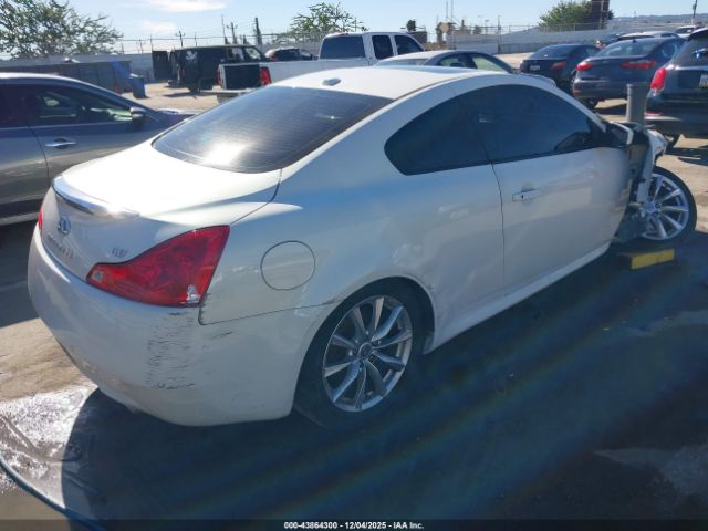 INFINITI G37 Journey Image 9