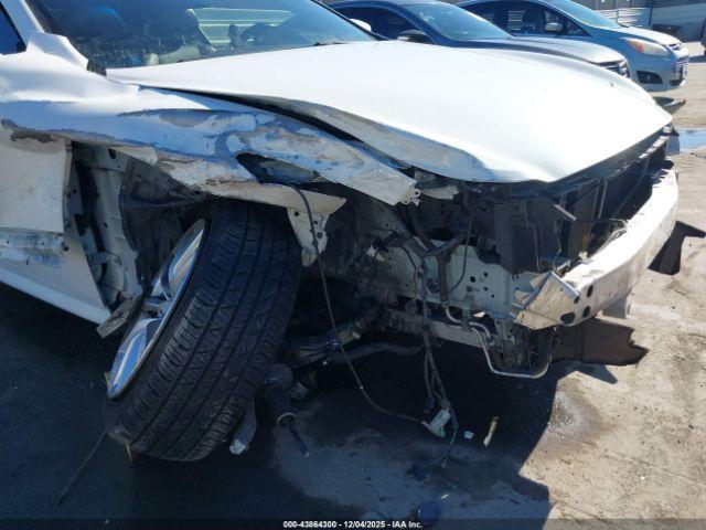 INFINITI G37 Journey Image 8