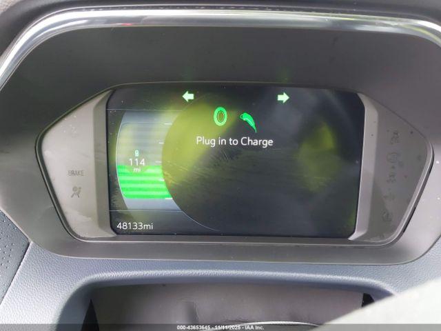 Chevrolet Bolt Fwd Premier Image 6