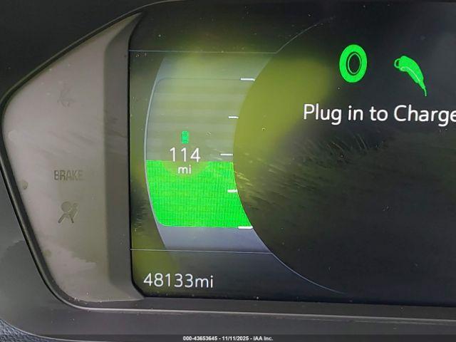 Chevrolet Bolt Fwd Premier Image 10