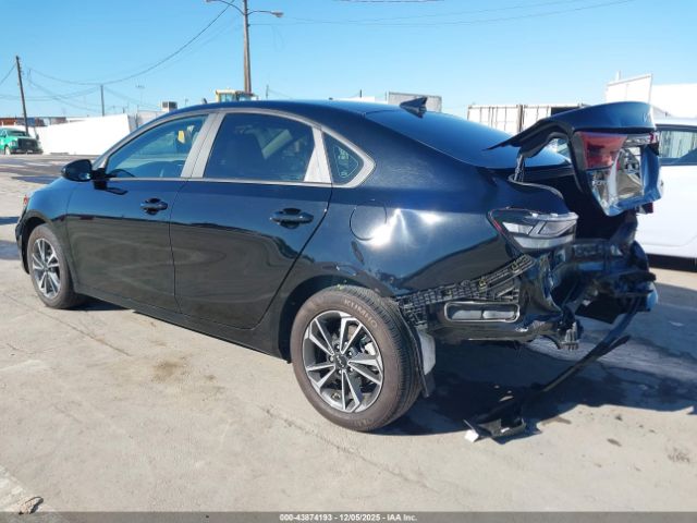 Kia Forte Lxs Image 6