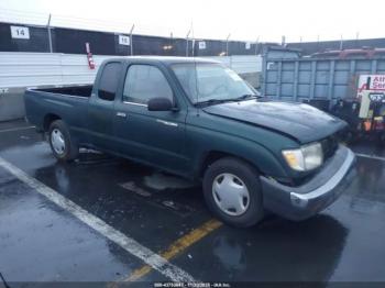  Salvage Toyota Tacoma