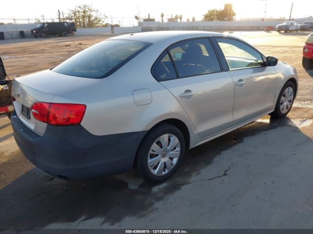 Volkswagen Jetta Image 11