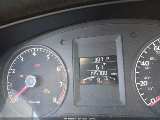 Volkswagen Jetta Image 10