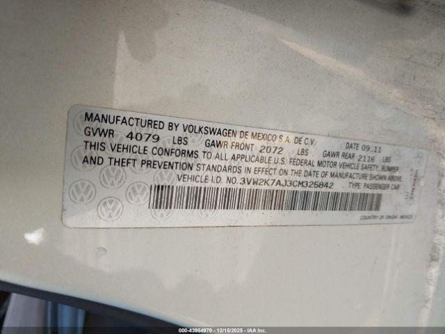 Volkswagen Jetta Image 7