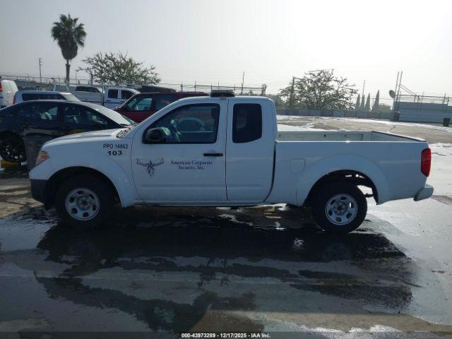 Nissan Frontier S Image 17