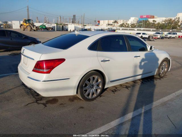 Hyundai Equus Signature Image 16