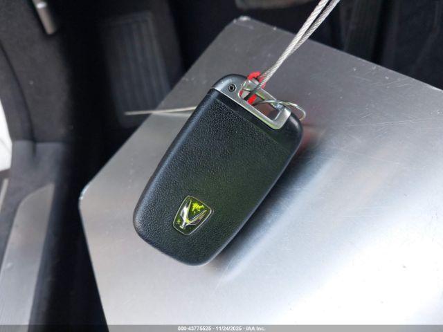 Hyundai Equus Signature Image 12