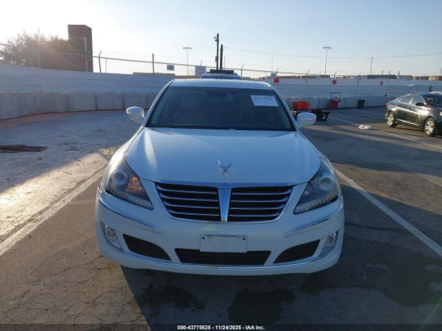 Hyundai Equus Signature Image 9