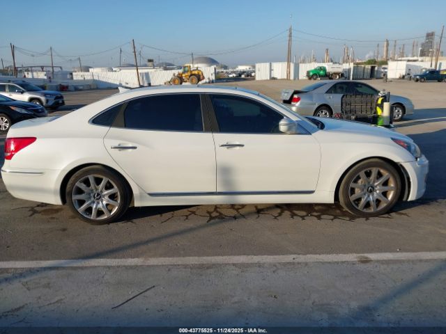 Hyundai Equus Signature Image 11