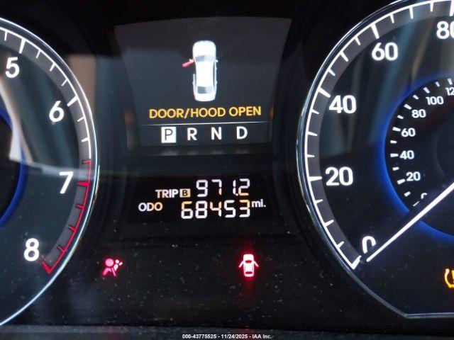 Hyundai Equus Signature Image 10