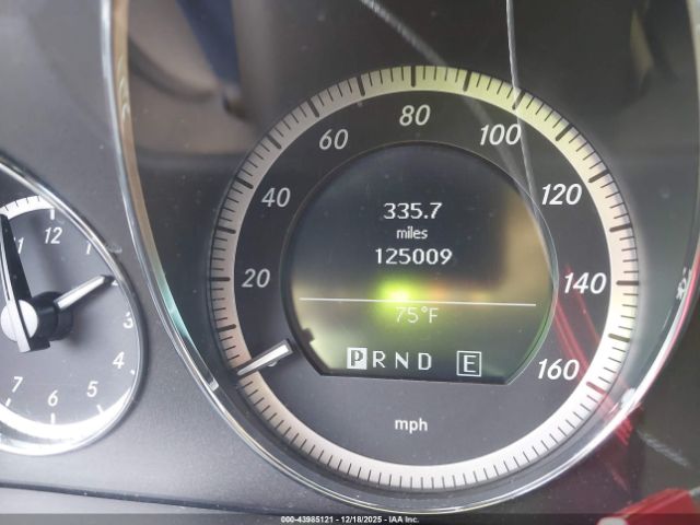 Mercedes-Benz E-Class Image 9