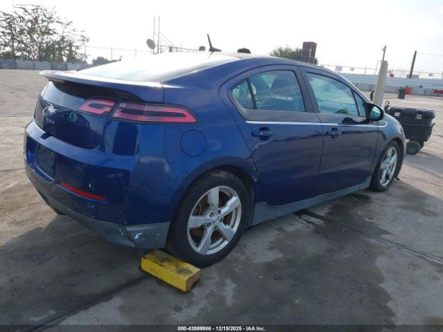 Chevrolet Volt Image 3