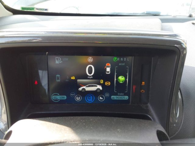 Chevrolet Volt Image 7