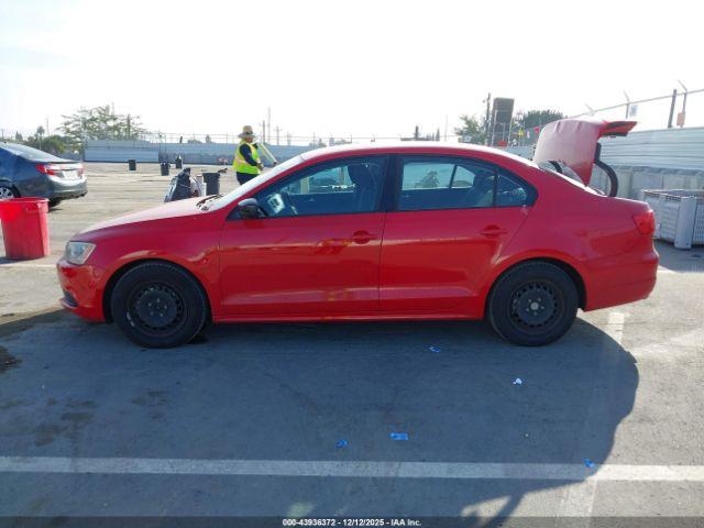 Volkswagen Jetta 2.0l S Image 6