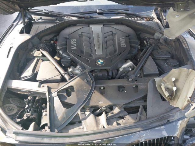 BMW 7 Series Image 8