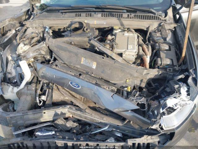 Ford Fusion Se Image 2