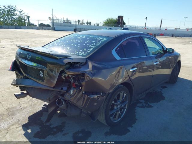 Nissan Maxima 3.5 S Image 3