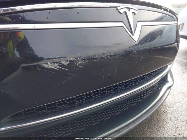 Tesla Model S Performance Image 11