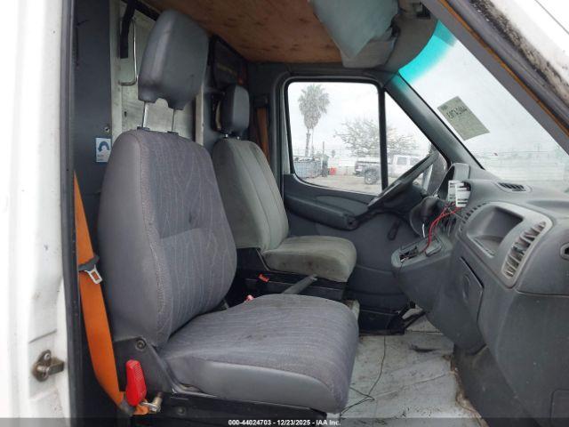 Dodge Sprinter Van 2500 Shc Image 5