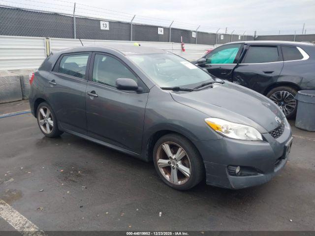  Salvage Toyota Matrix