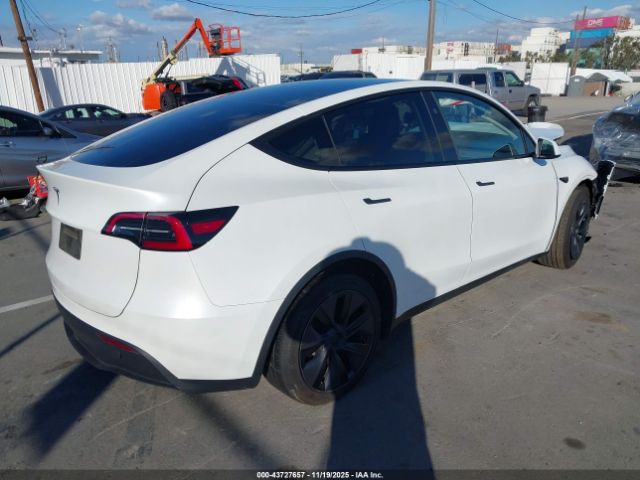Tesla Model Y Long Range Dual Motor Rear-wheel Drive Image 8