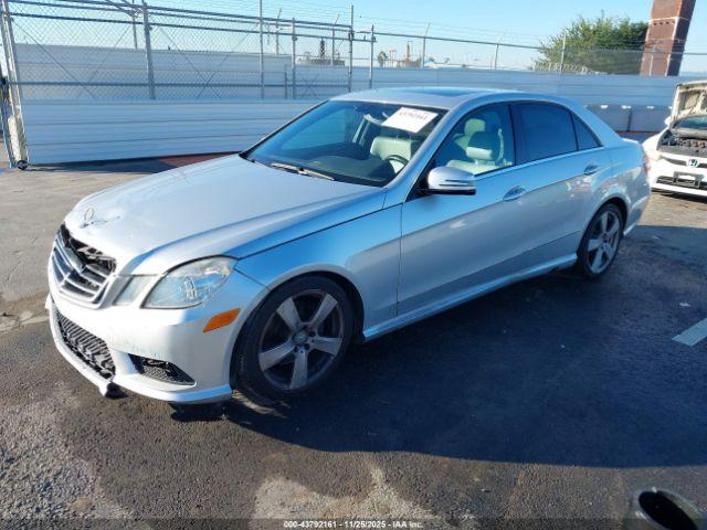 Mercedes-Benz E-Class Image 17