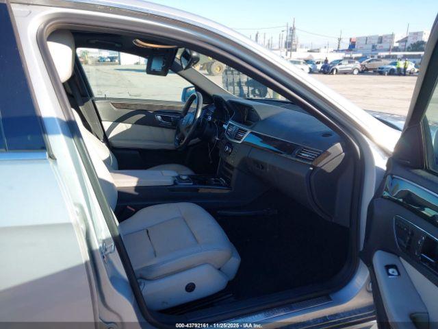 Mercedes-Benz E-Class Image 10