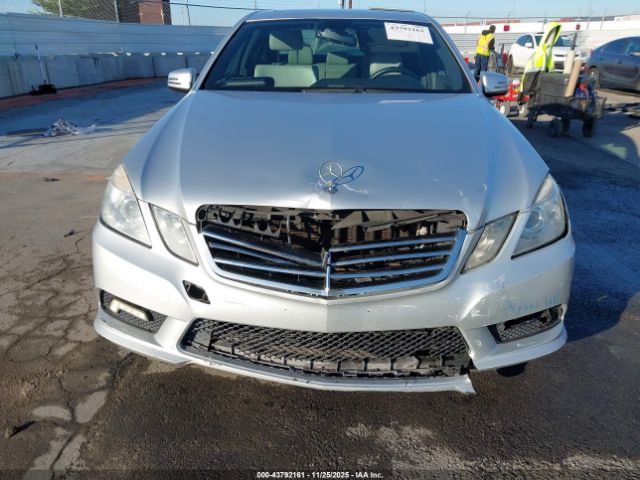 Mercedes-Benz E-Class Image 3