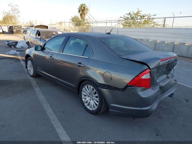 Ford Fusion Image 14