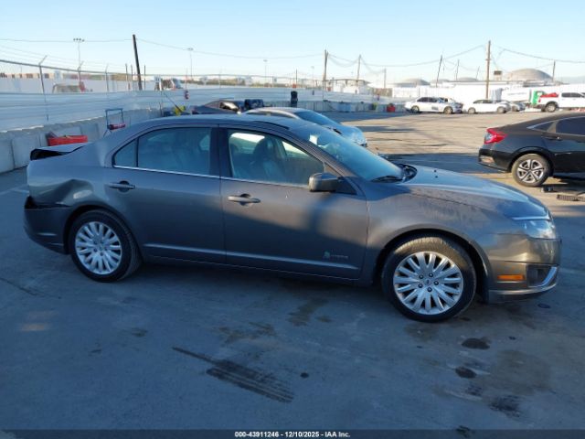Ford Fusion Image 10