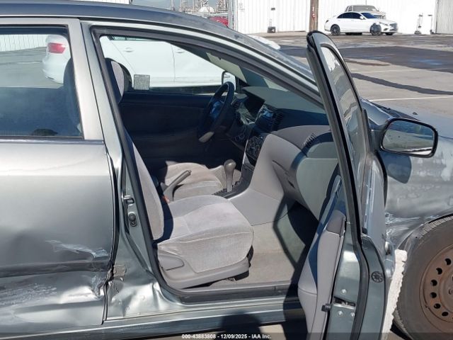 Toyota Corolla Ce Image 5