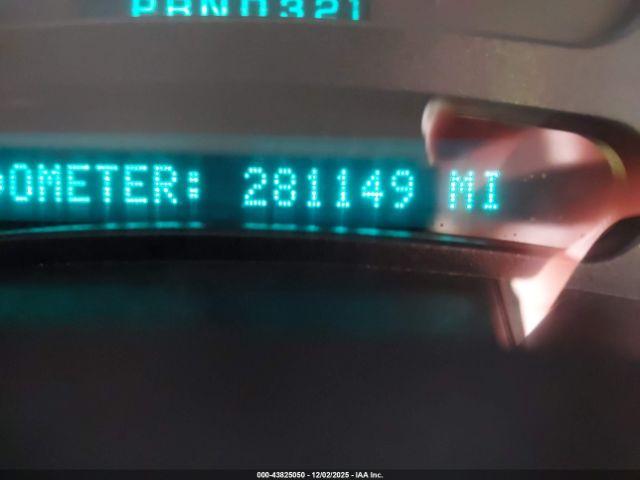 Chevrolet Tahoe Ls Image 11