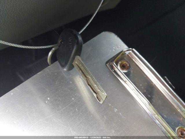 Kia Optima Lx Image 10