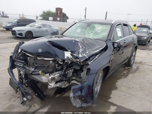 Mercedes-Benz GLC Suv Image 10