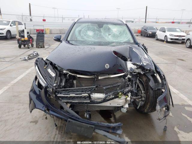 Mercedes-Benz GLC Suv Image 9