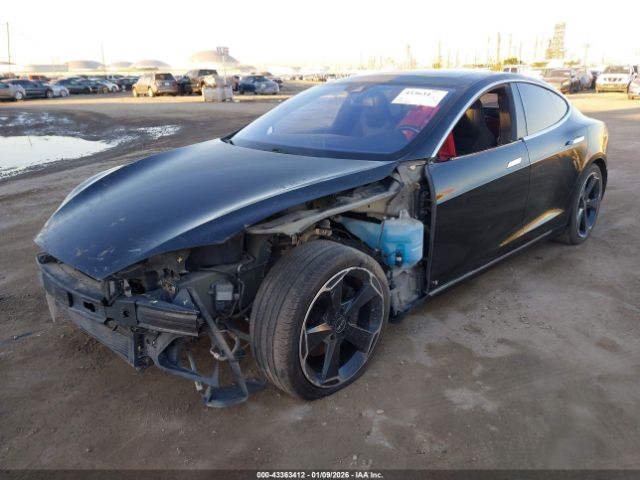 Tesla Model S Image 15