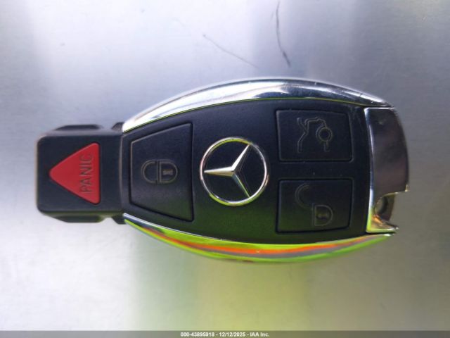 Mercedes-Benz GLK 4matic Image 17