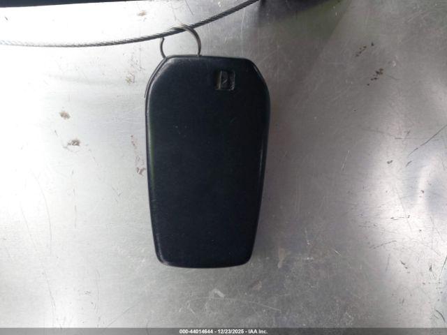 Toyota Corolla Se Image 9