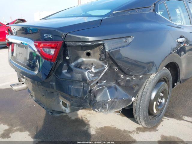 Nissan Maxima 3.5 Sr Image 17