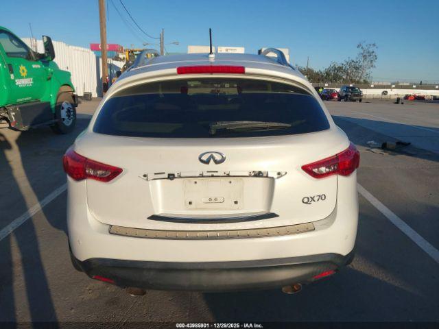 INFINITI Qx Image 16