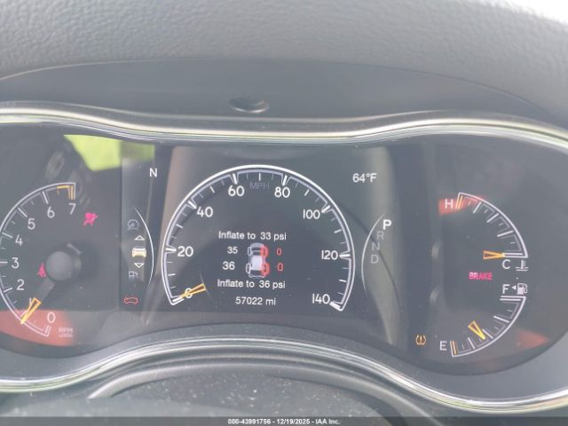 Jeep Grand Cherokee Limited 4x2 Image 3