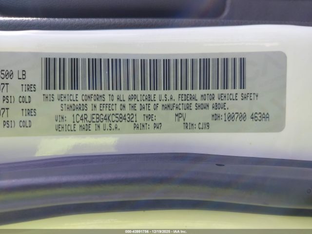 Jeep Grand Cherokee Limited 4x2 Image 8