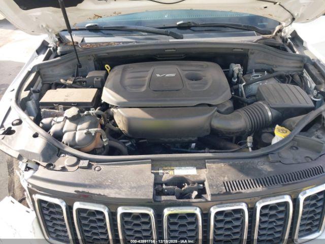 Jeep Grand Cherokee Limited 4x2 Image 14