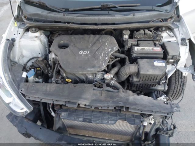 Hyundai ACCENT Se Image 8