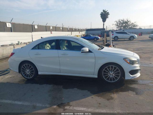 Mercedes-Benz Cla-class Image 15