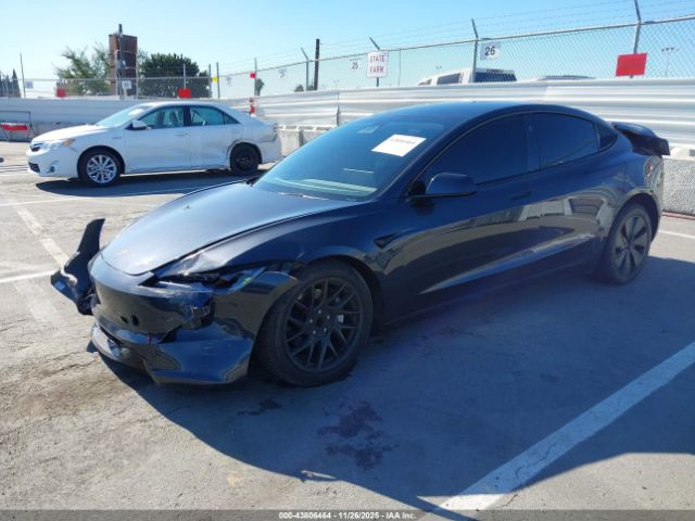 Tesla Model 3 Image 12