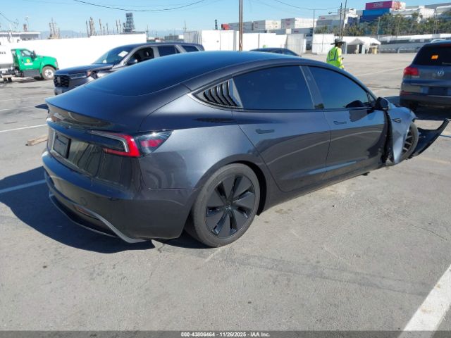 Tesla Model 3 Image 3