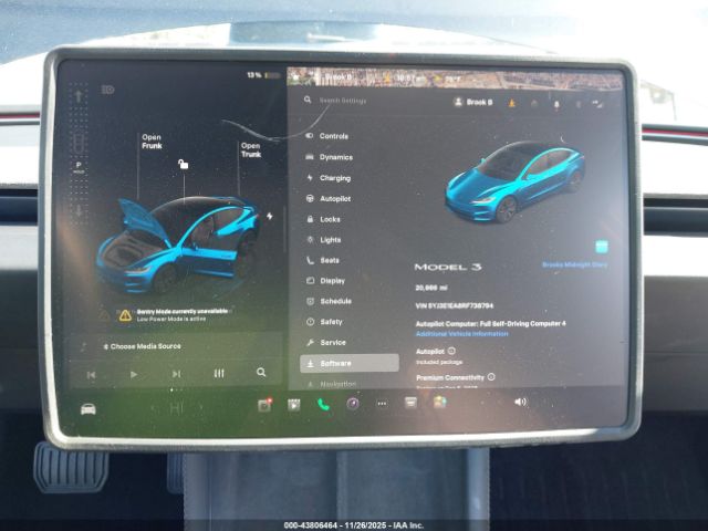 Tesla Model 3 Image 5