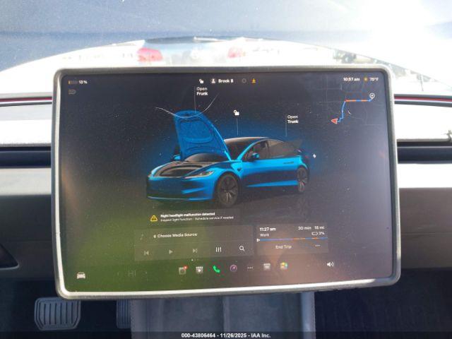 Tesla Model 3 Image 6
